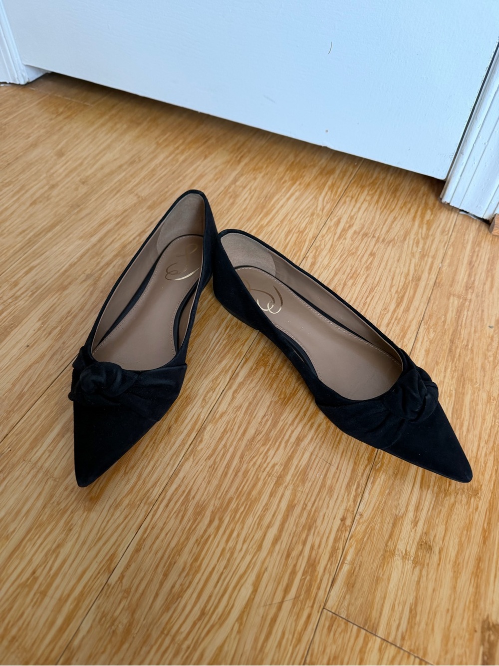 Sam Edelman Wheaton Black Suede Pointed Toe Flats 7.5